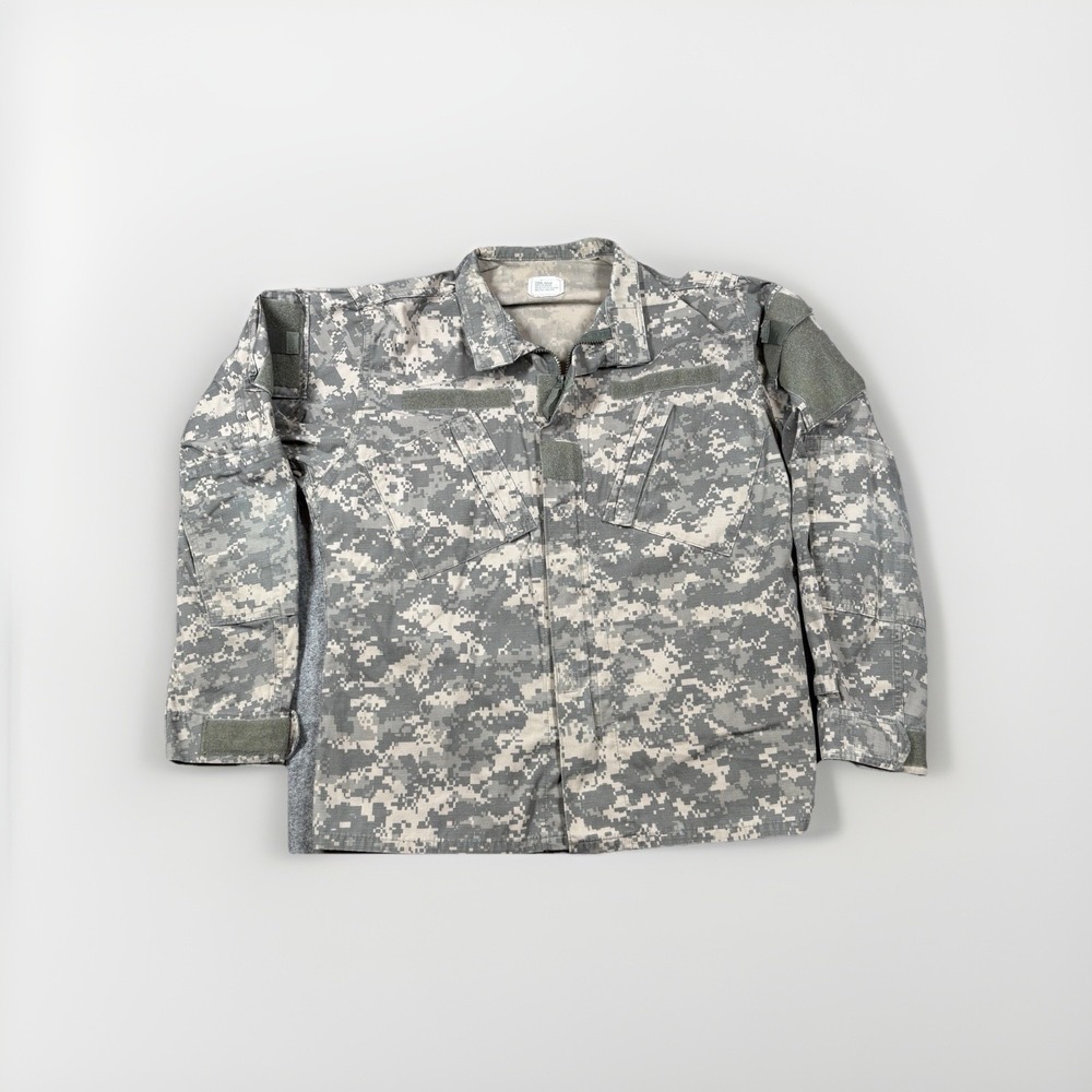 US Military ACU Field Jacket Mens Medium Regular Grey Digital Camo UCP Coat